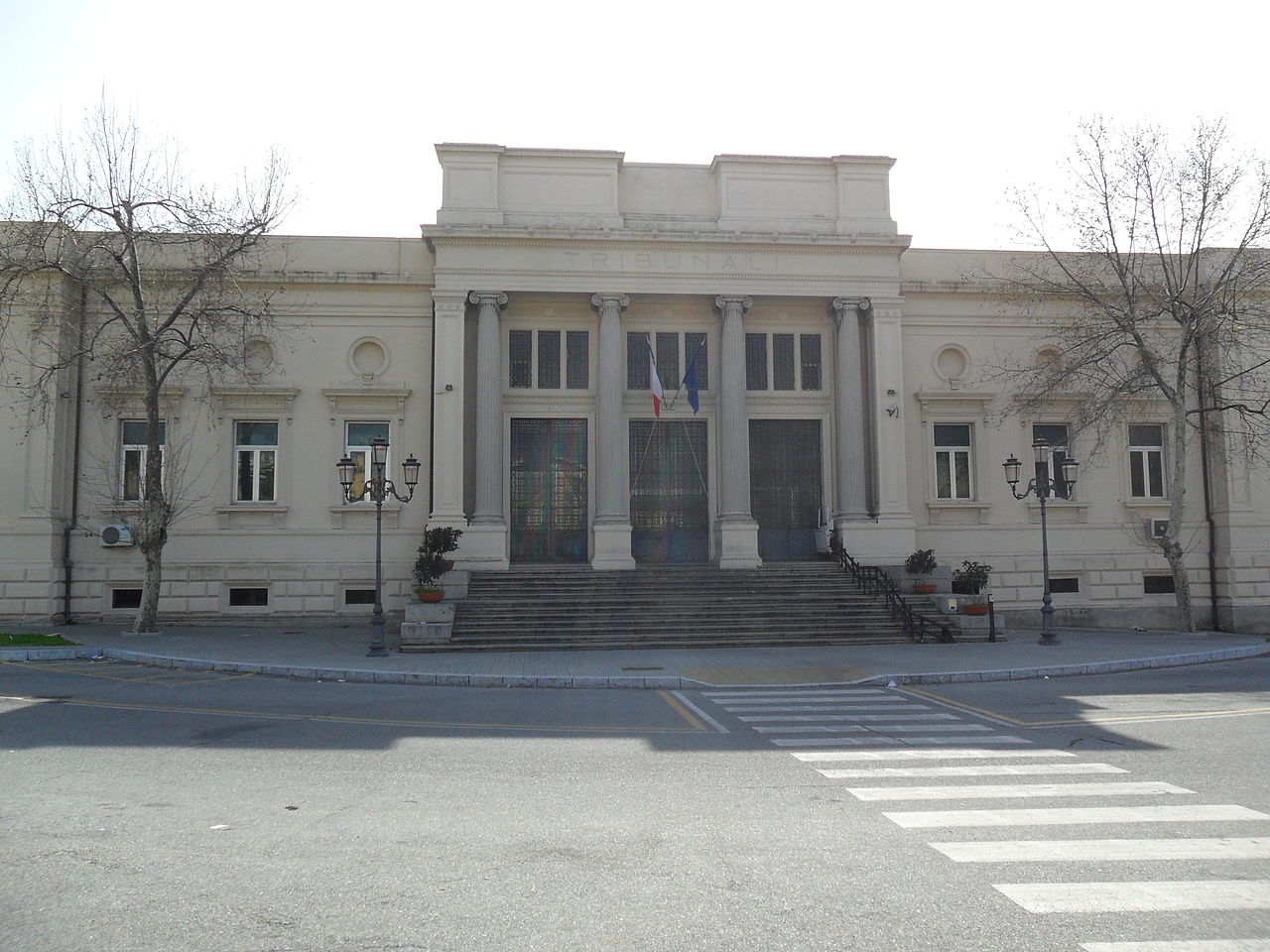 Palazzo dei Tribunali oggi Palazzo degli uffici giudiziariÂ - Reggio CalabriaÂ 