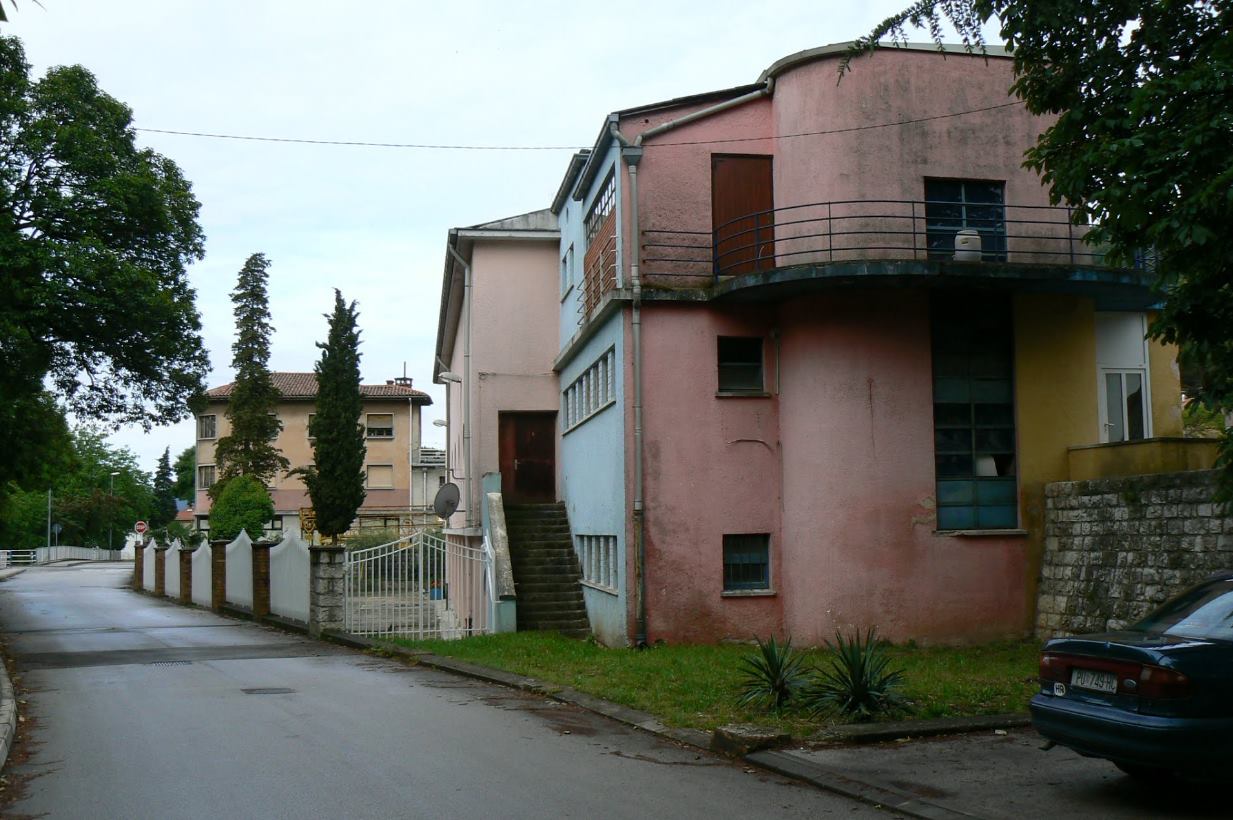 Edificio abitazione - Arsia , Istria oggi Raša , Croazia 