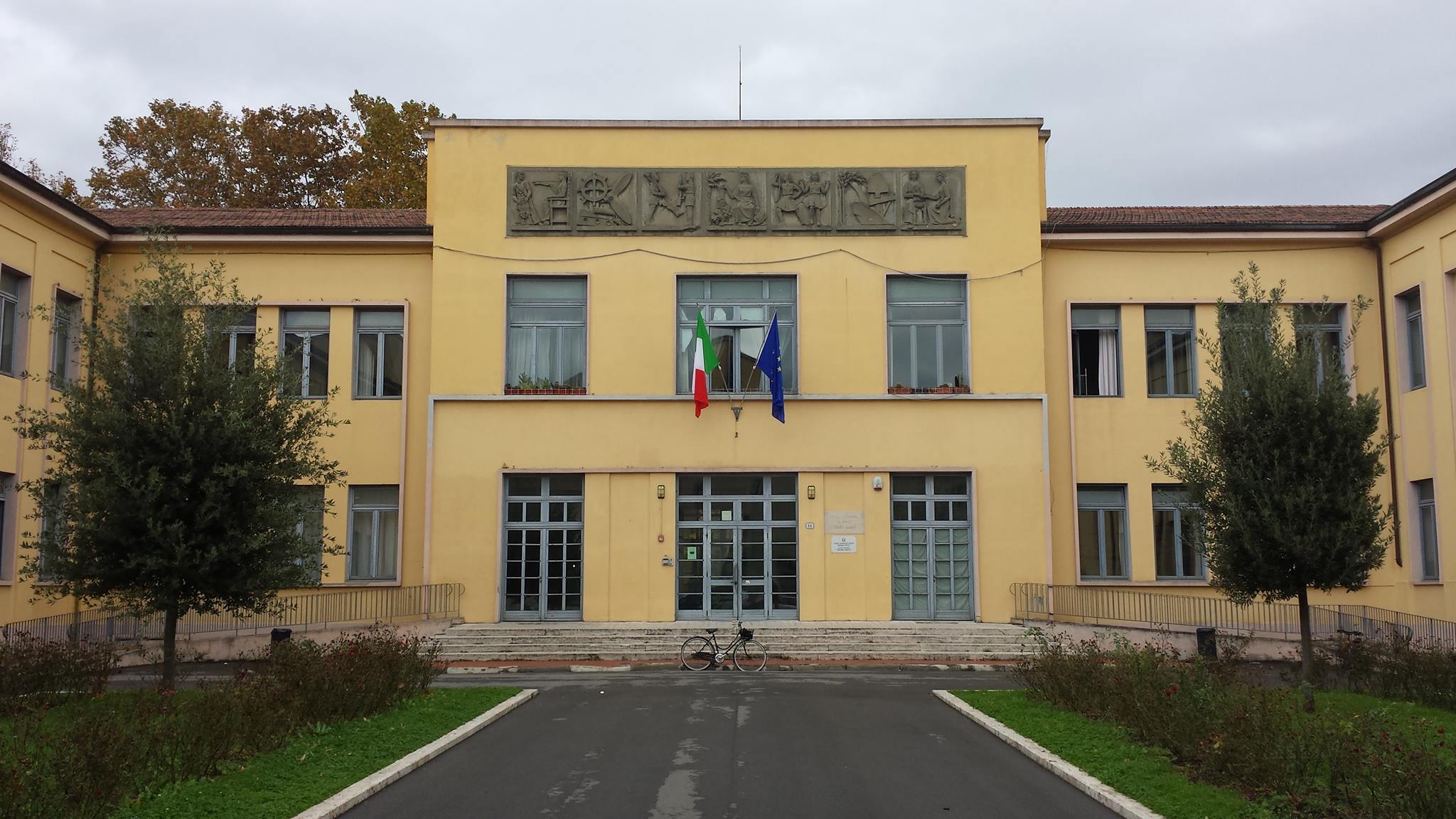 Scuola Primaria Cesare Guasti oggi Istituto Comprensivo Marco Polo - Prato 