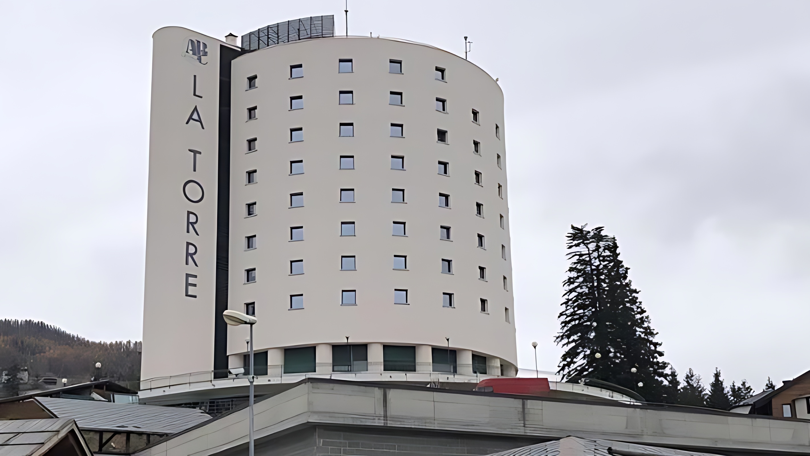 Colonia Montana Fiat oggi Hotel La Torre - Salice D'Ulzio oggi Sauze d'Oulx , Torino - Ing. Vittorio Bonadè Bottino - 1937