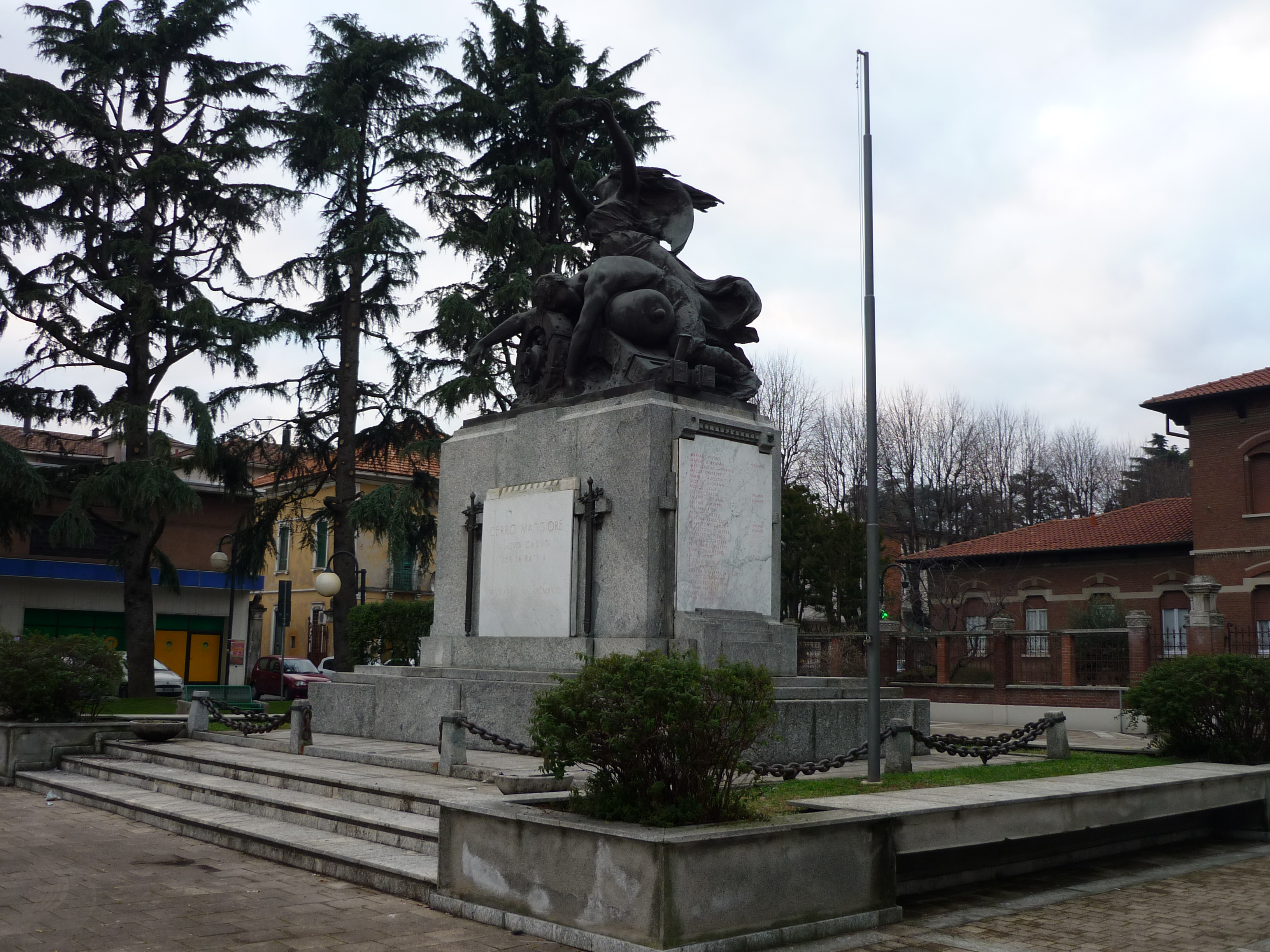 Monumento ai Caduti - Cerro Maggiore , Milano - Opera Alberto Dressler - 1925 