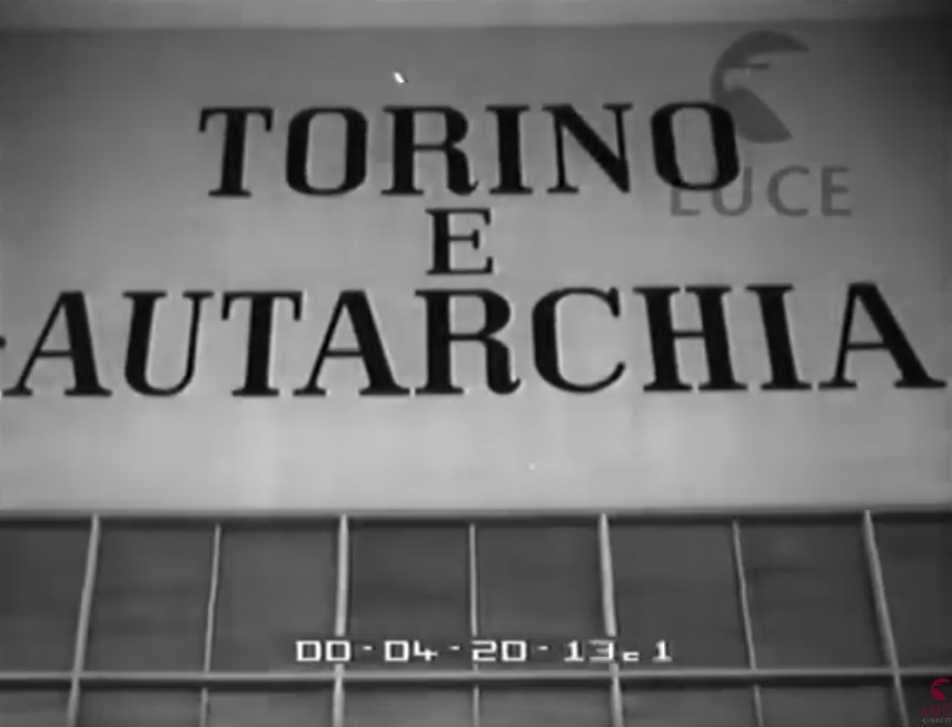 Starace inaugura al palazzo delle Esposizioni al Valentino la rassegna 