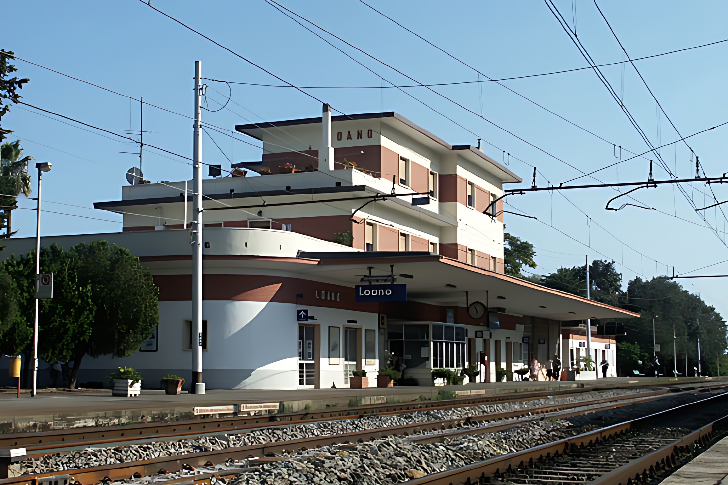 Stazione ferroviaria - Loano , Savona - Arch. Roberto Narducci - 1937