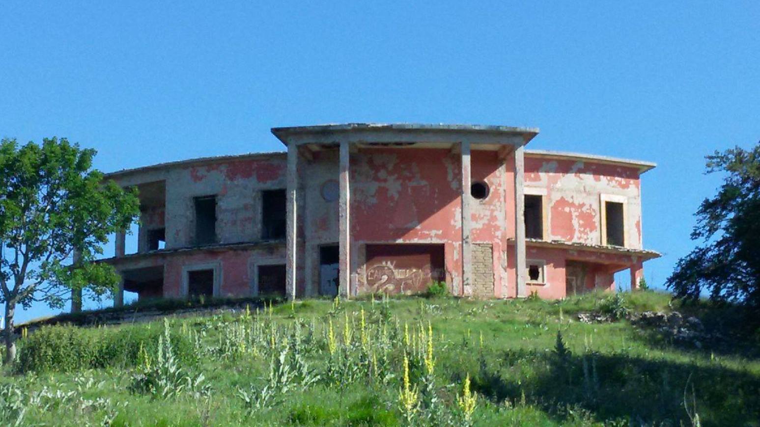 Villa di Benito Mussolini - Campoforogna , Terminillo , Rieti - 1937 