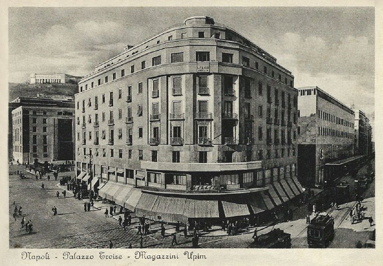 Campania ) Palazzo Troise - Napoli - Arch. Alessandro Carnelli - 1934 - 36