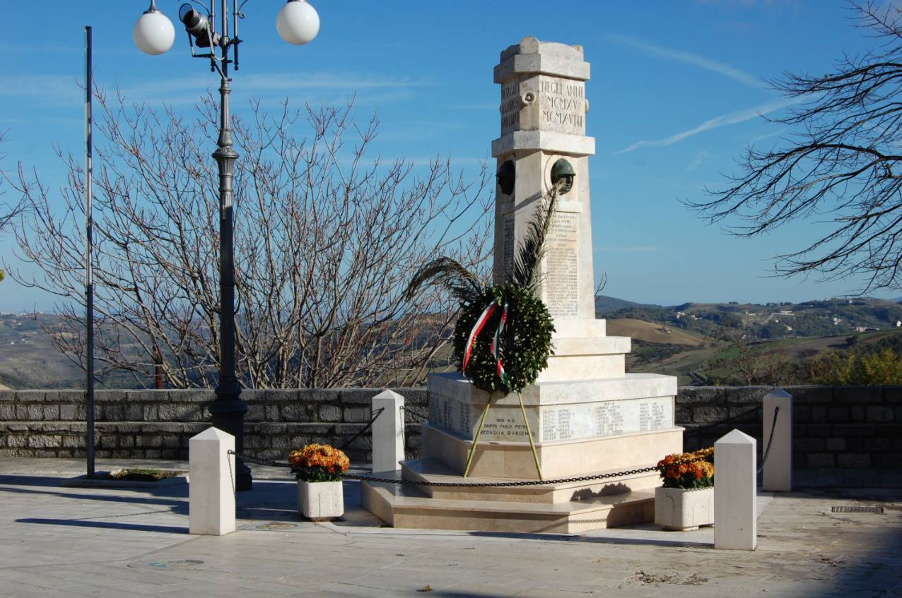 MonumentoÂ aiÂ CadutiÂ - Pietragalla , Potenza