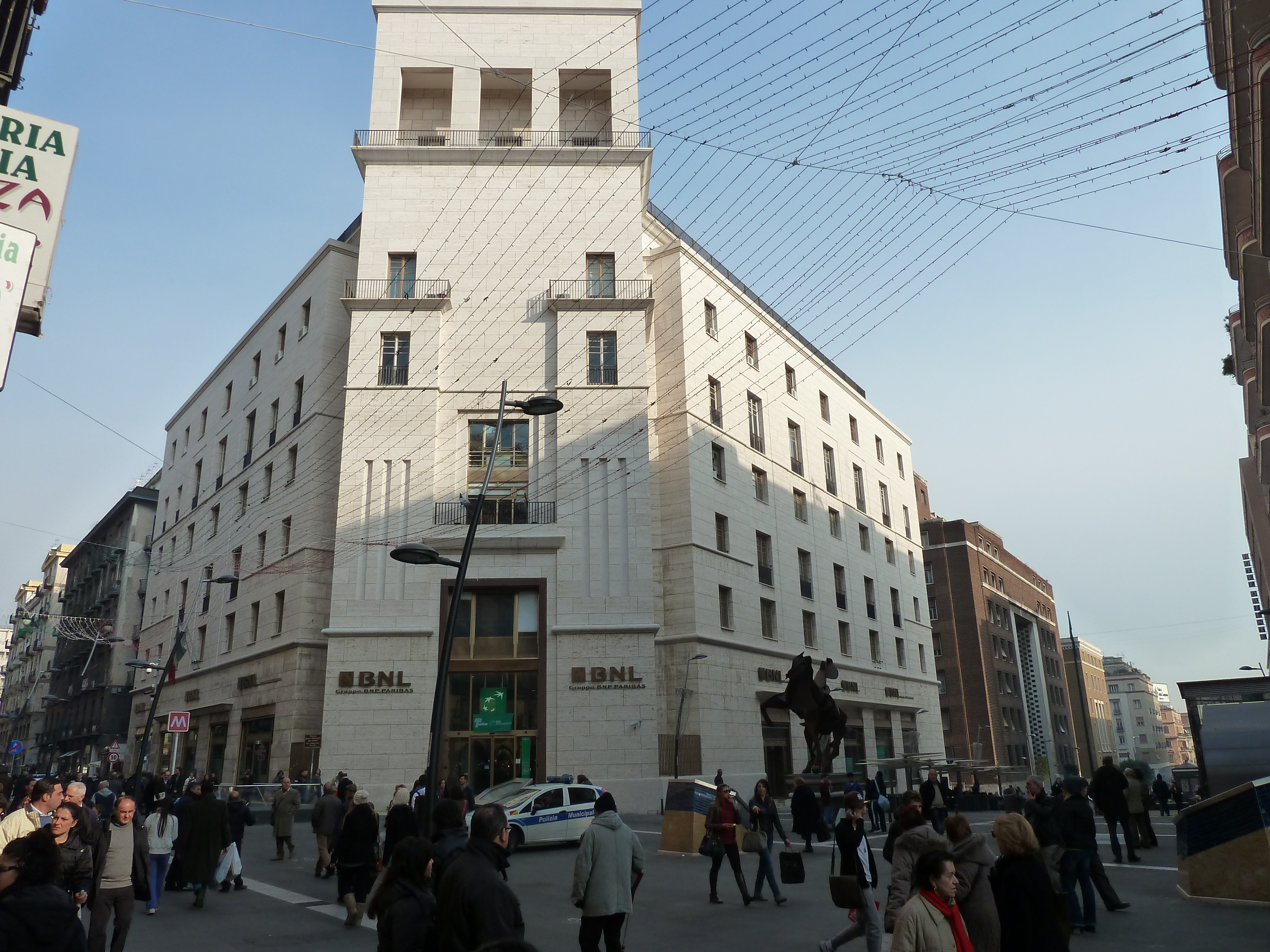 Palazzo della B.N.L. ( Banca Nazionale del Lavoro ) - Napoli - Arch. Armando Brasini - 1938