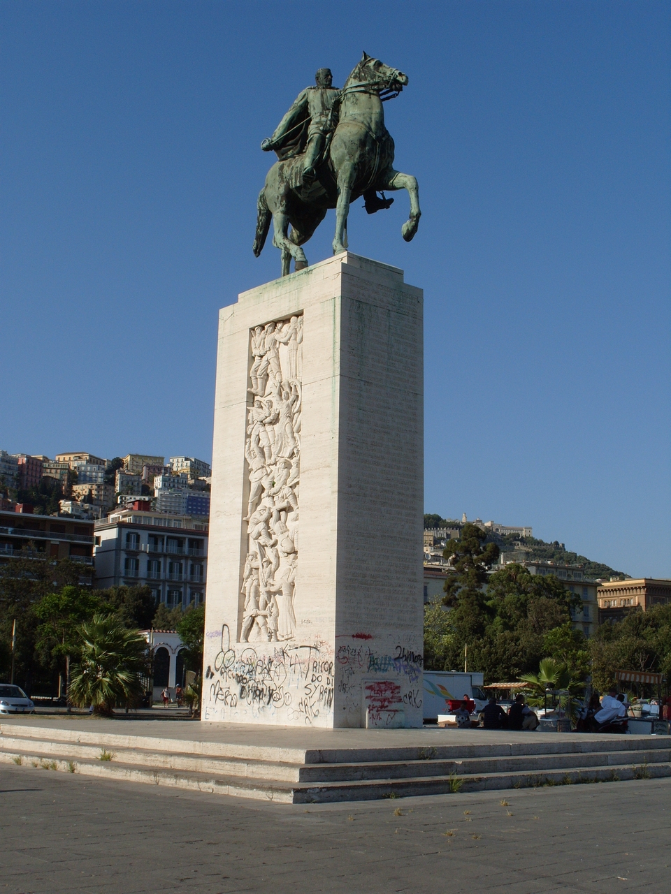 Monumento al Maresciallo Diaz - Napoli - Arch. Gino Cancellotti , Opera Francesco Nagni - 1936