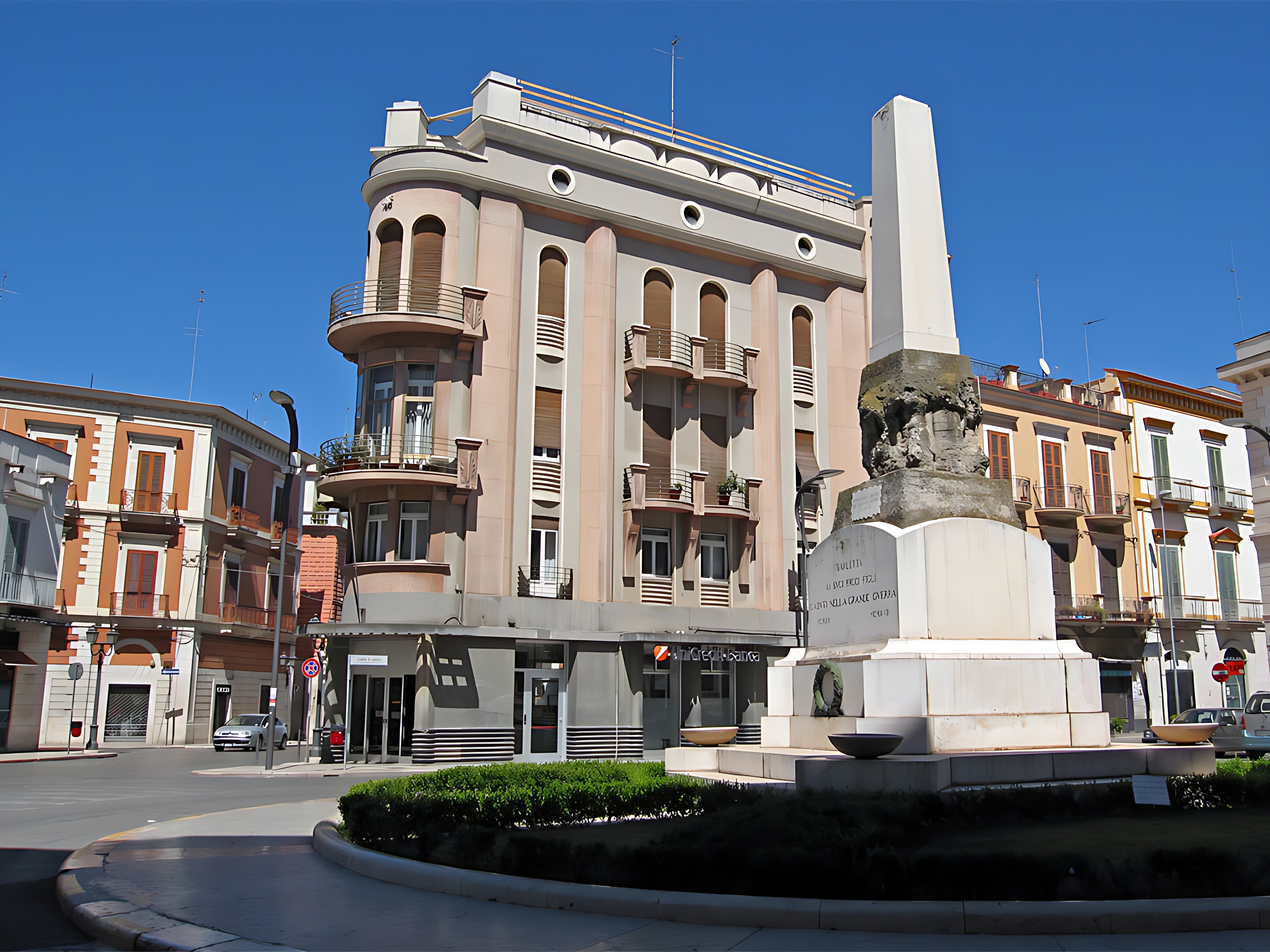 Palazzo Criscuoli - Barletta , Barletta Andria Trani - Ing. Arturo Boccassini - 1932 - 34