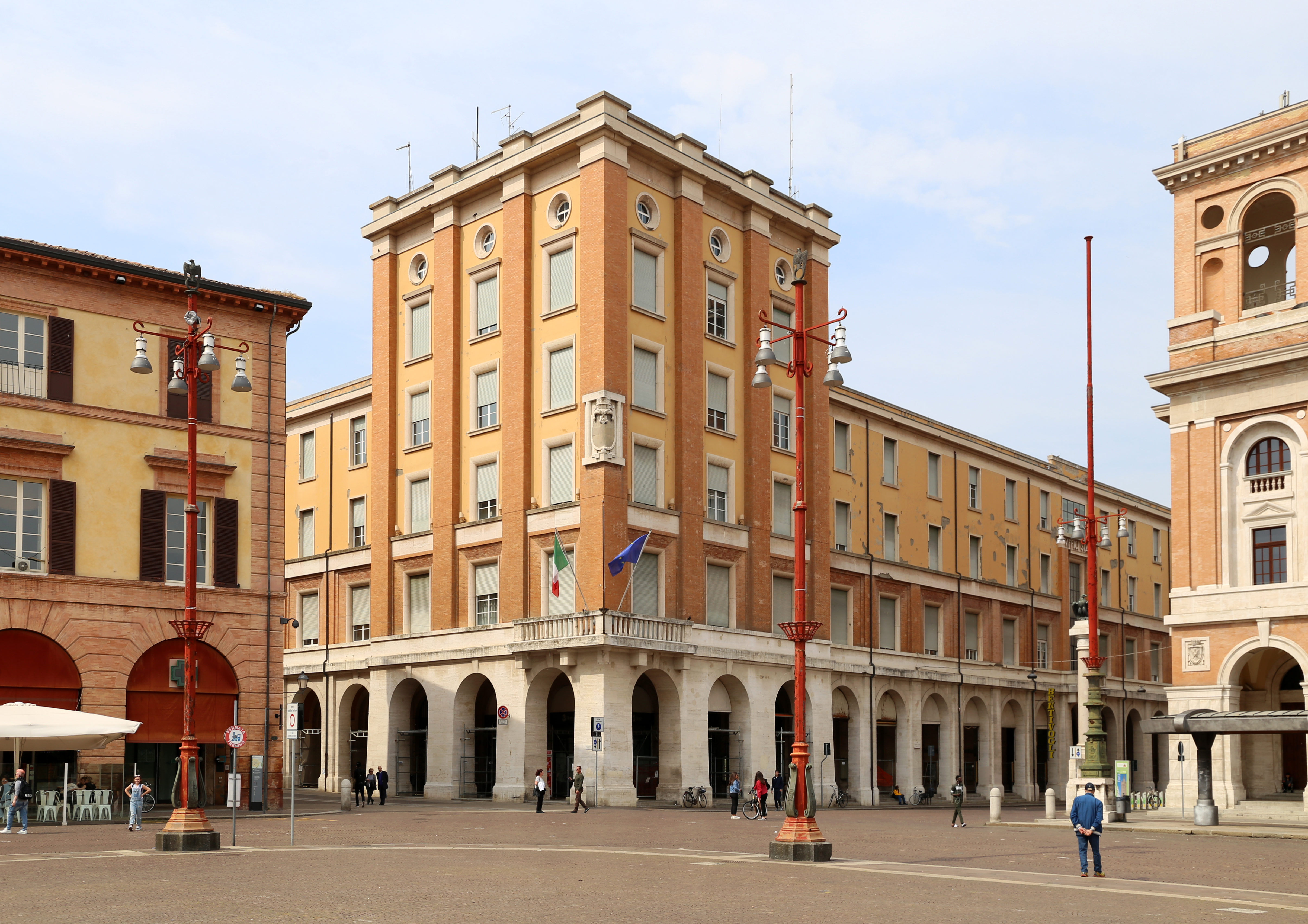 Palazzo degli uffici statali - Forlì - Forlì Cesena - Arch. Cesare Bazzani - 1935 - 36