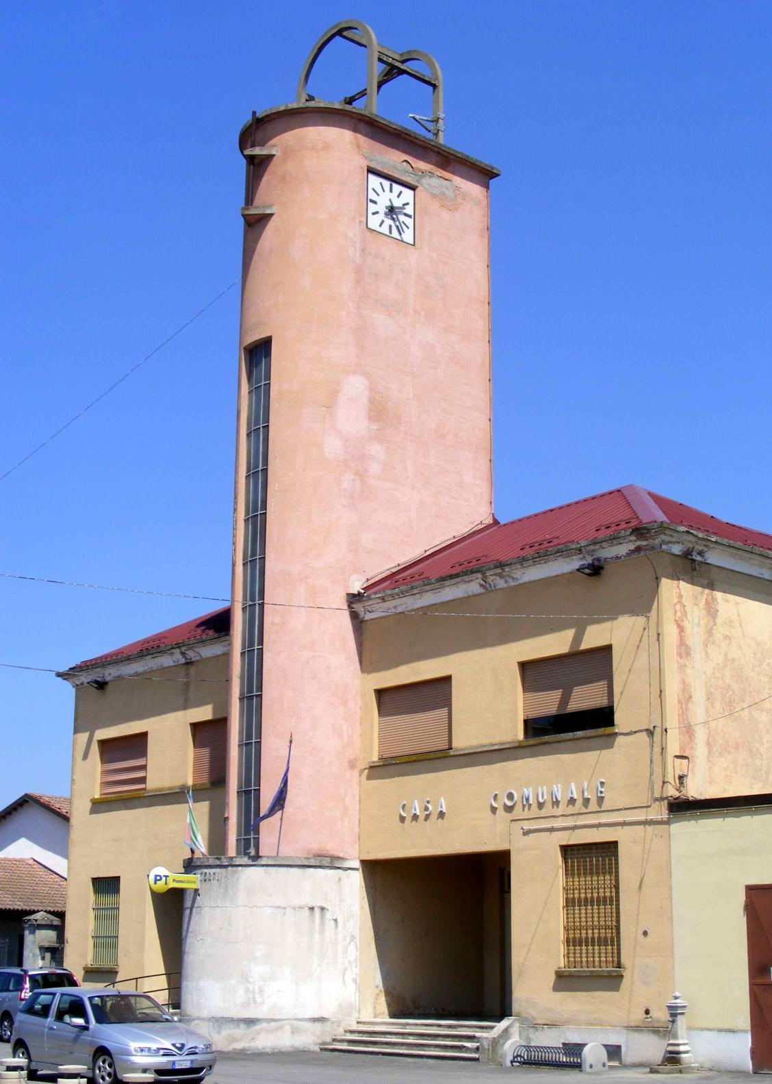 Ex Casa del Fascio oggi Municipio - Sali Vercellese, Vercelli 